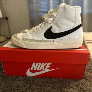Nike Blazer